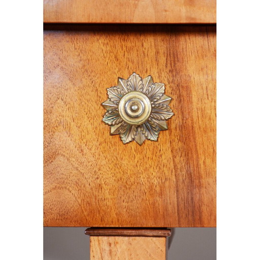 Vintage walnoten bijzettafel, Tsjechië 1820