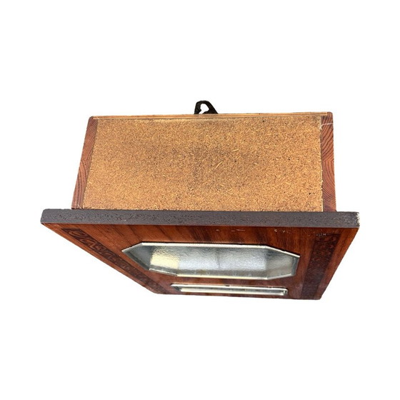 Image 1 of Vintage Jantar wandklok houten romp bekleed met mahonie fineer voor Yantar, USSR 1950