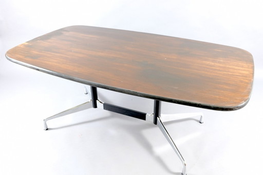 Mid-Century vergadertafel met bootvorm door Charles en Ray Eames voor Vitra, jaren 60