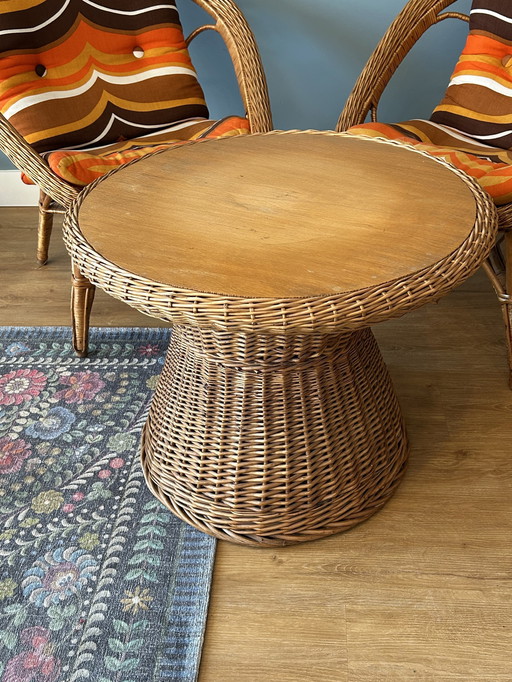 Retro Rotan Setje Met Jaren 70 Kussens