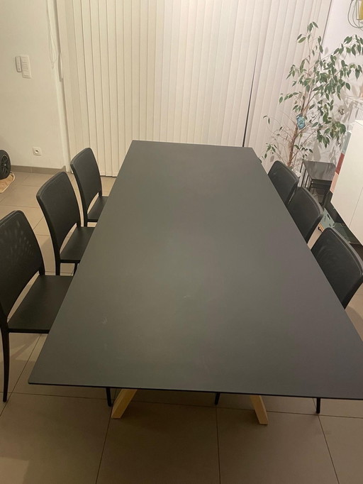 1X Tafel (Arki) + 6X Stoelen Pedrali