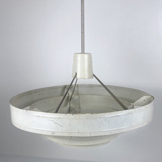 Image 1 of Vintage metalen hanglamp uit 1960 - Ontwerp