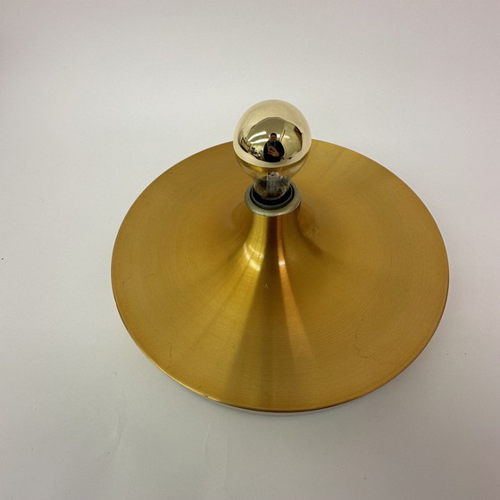 Image 1 of Mid Century design wandlamp disc , jaren 1970