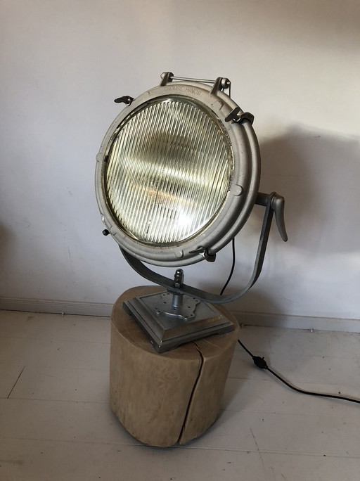 vintage kustwachtlicht