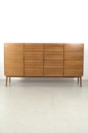 Vintage blond dressoir