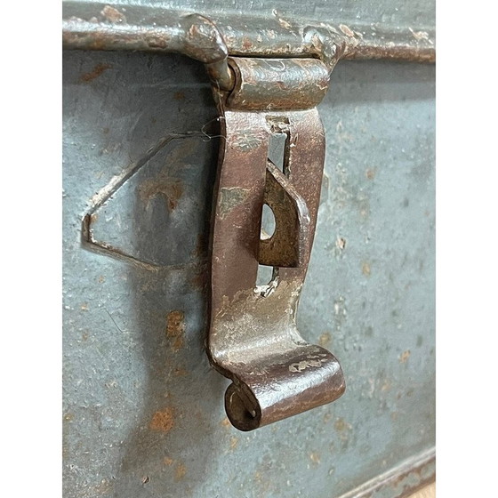 Image 1 of Vintage metalen hutkoffer