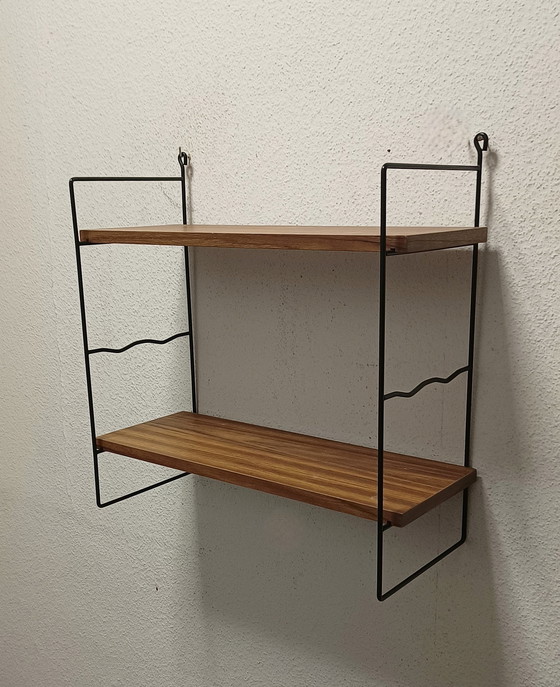 Image 1 of Vijftiger Jaren Wandrek Met Twee Planken 