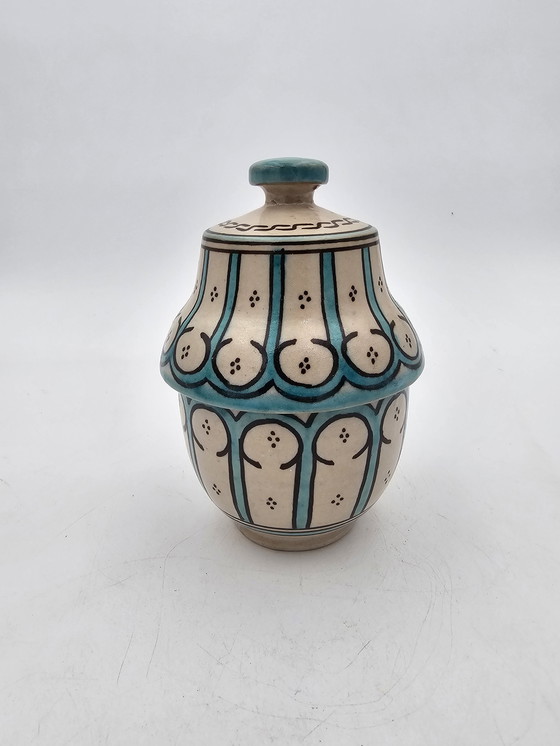 Image 1 of Marokkaanse blauw-witte keramische pot 19e eeuw