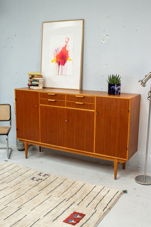 Vintage teakhouten buffetkast met hoge laden Midcentury