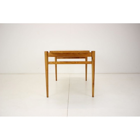 Image 1 of Vintage eiken vergadertafel van Dřevotvar, Tsjechië 1970