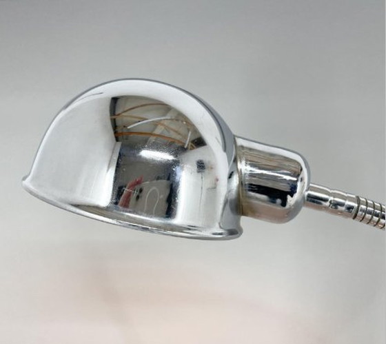 Image 1 of Verstelbare tafellamp in chroom uit 1960, Italië