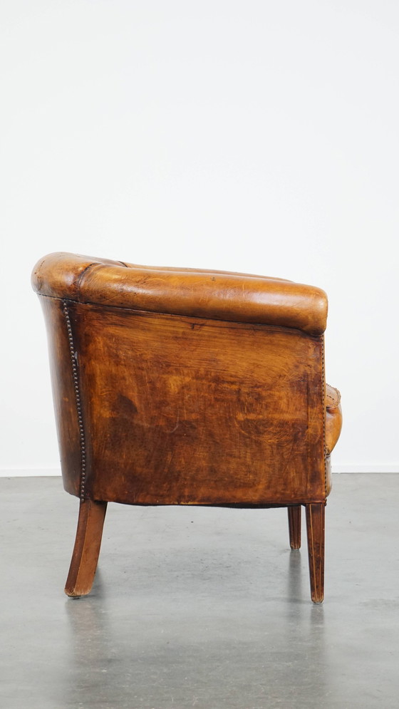 Image 1 of Schapenleren Clubfauteuil Met Siernagels