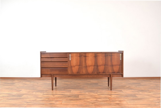 Image 1 of Mid Century Pools Walnoten Dressoir Van Bytomskie Fabryki Mebli, 1960S.