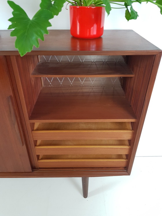 Image 1 of Vintage Deens teak houten dressoir midboard 