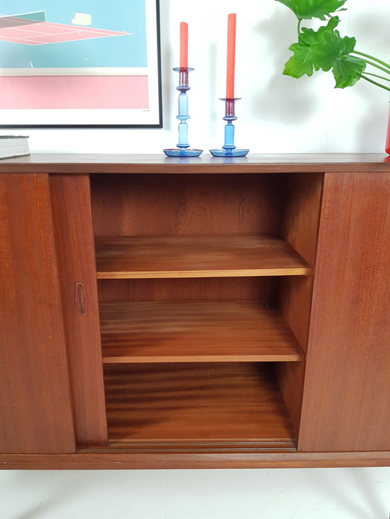 Image 1 of Vintage Deens teak houten dressoir midboard 