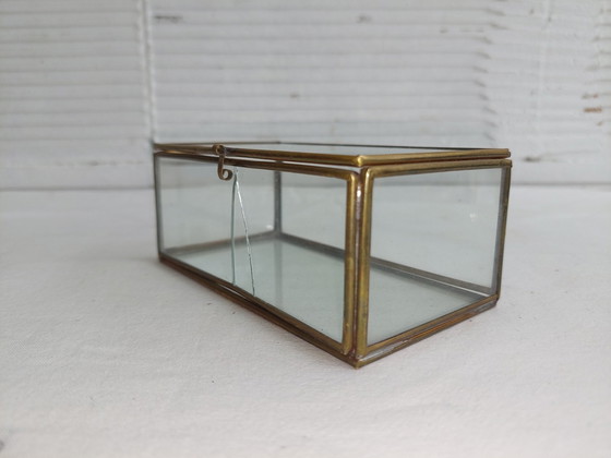 Image 1 of Reliekschrijn - Verguld brons - 1800-1850 Frankrijk