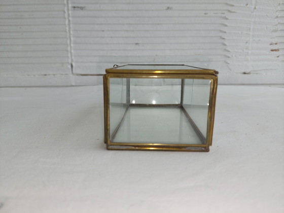 Image 1 of Reliekschrijn - Verguld brons - 1800-1850 Frankrijk