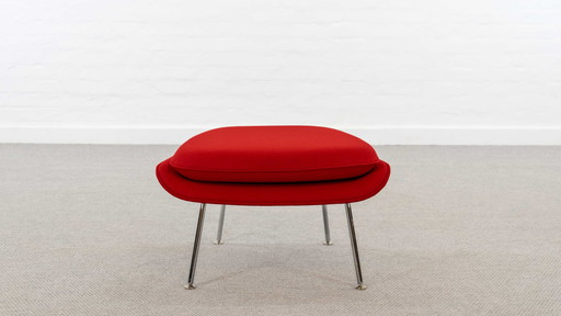 Womb Relax Kruk van Eero Saarinen voor Knoll International