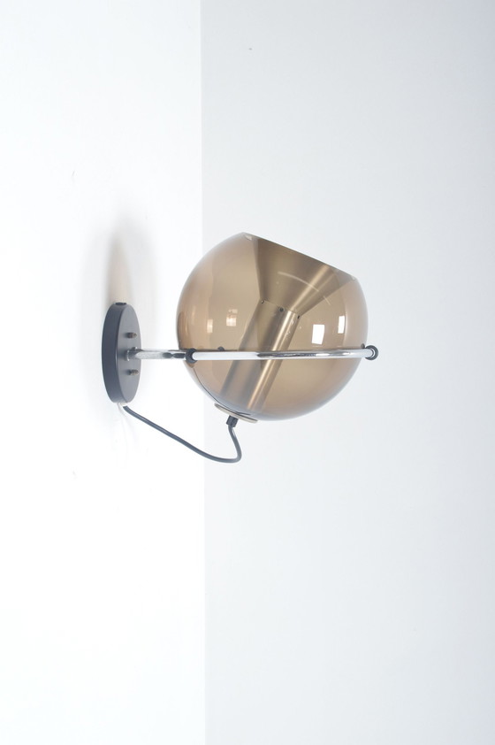 Image 1 of Globe Wandlamp C-1512.20 Ontworpen Door Frank Ligtelijn Voor Raak, Jaren '60