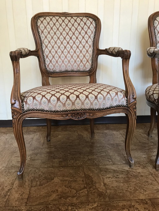 2x Louis Xv-stijl stoelen