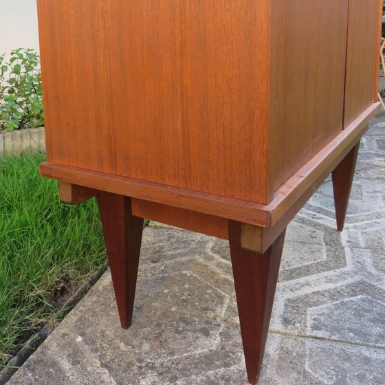 Image 1 of Vintage highboard met glazen schuifdeuren, Frankrijk 1955