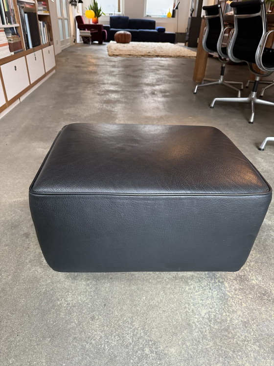 Image 1 of Flexform Antonio Citterio ottoman