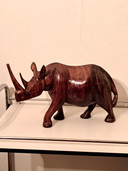 Vintage neushoorn van ebbenhout