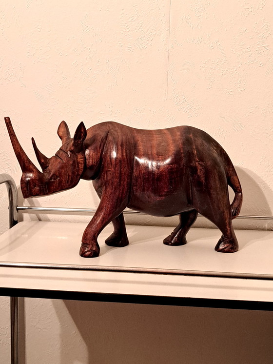 Image 1 of Vintage neushoorn van ebbenhout