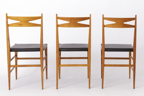 Image 1 of 3 Vintage eetkamerstoelen 1970S - Duits ontwerp