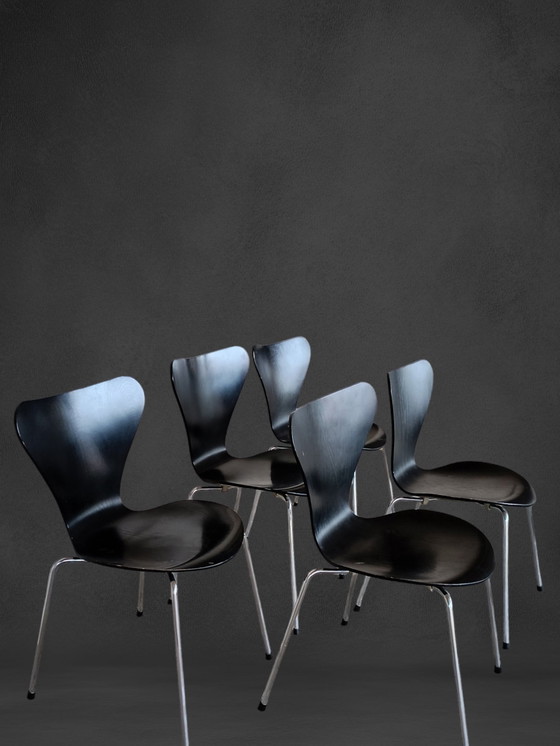 Image 1 of 5x Vintage Fritz Hansen Arne Jacobsen 3107 Stoel Stoelontwerp 1984 Patina