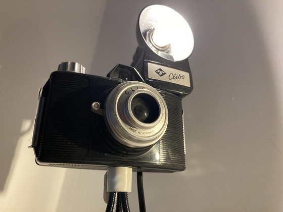 Image 1 of Vintage Cameralamp Met Retro Flits