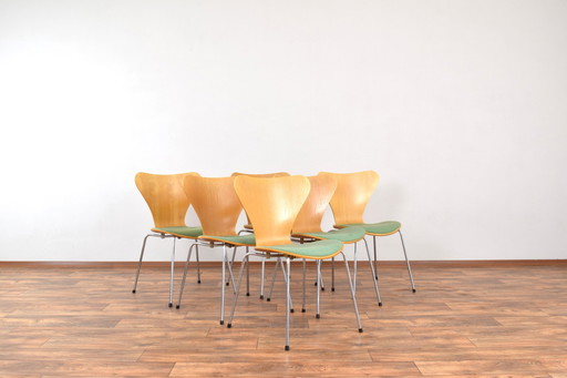 Mid Century Model 3107 Stoelen Van Arne Jacobsen Voor Fritz Hansen, 1987