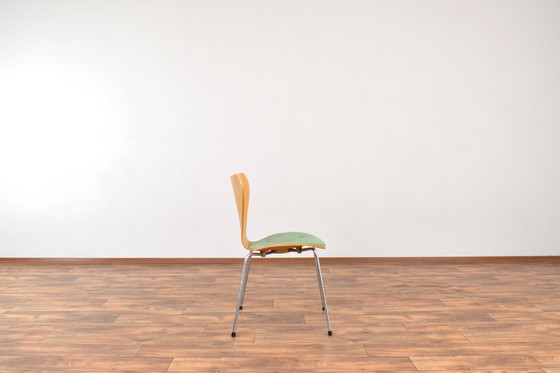 Image 1 of Mid Century Model 3107 Stoelen Van Arne Jacobsen Voor Fritz Hansen, 1987