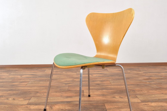 Image 1 of Mid Century Model 3107 Stoelen Van Arne Jacobsen Voor Fritz Hansen, 1987