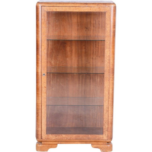 Vintage Art Deco vitrinekast in walnoot en glas van Jindrich Halabala voor Up Zavody, Tsjecho-Slowakije 1930