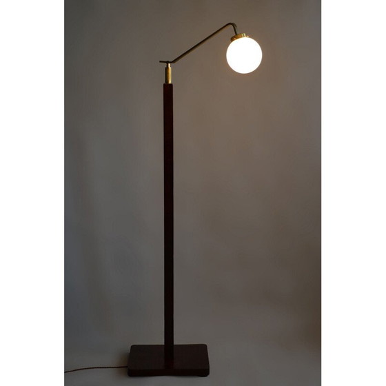 Image 1 of Vintage Art Deco vloerlamp in walnoot en messing, Tsjecho-Slowakije 1930