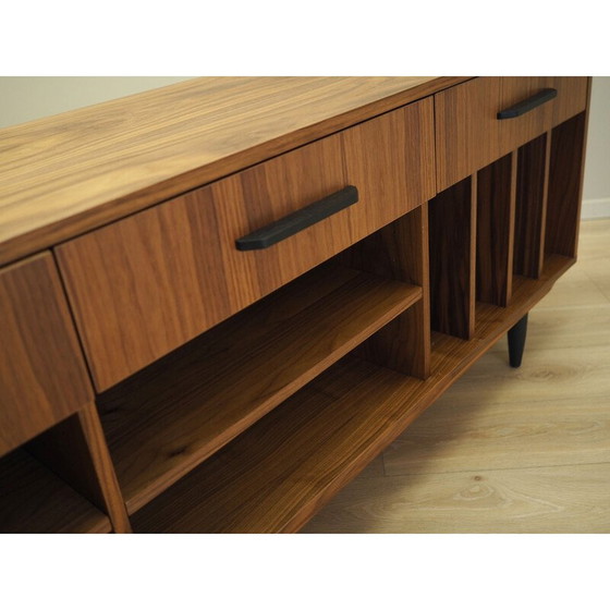 Image 1 of Scandinavisch vintage walnoten dressoir