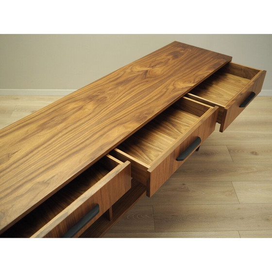 Image 1 of Scandinavisch vintage walnoten dressoir