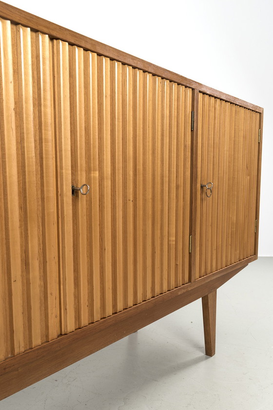 Image 1 of XL vintage dressoir uit Duitsland