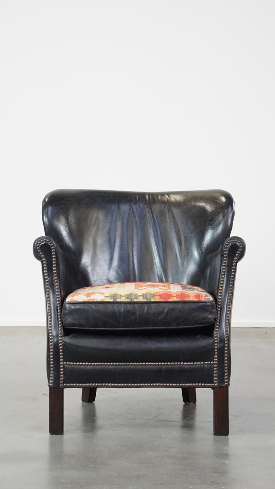 Image 1 of Zwarte Fauteuil Met Omkeerbaar Kelim Zitkussen