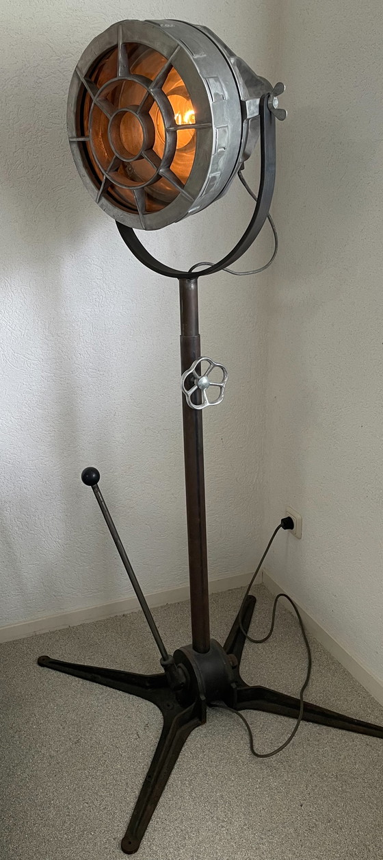 Image 1 of Industriële staande lamp