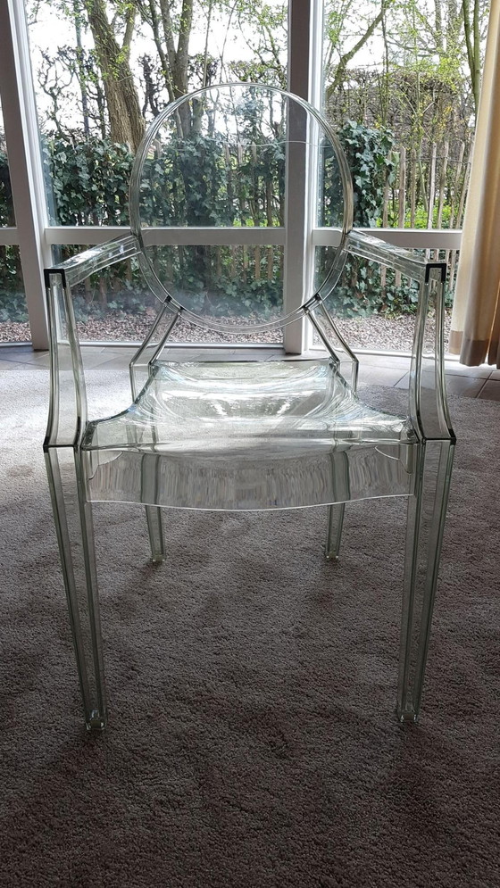 Image 1 of Kartell Louis Ghost green by Philippe Starck stoel