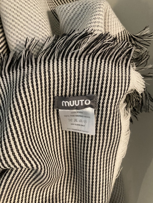 Muuto Sway Plaid