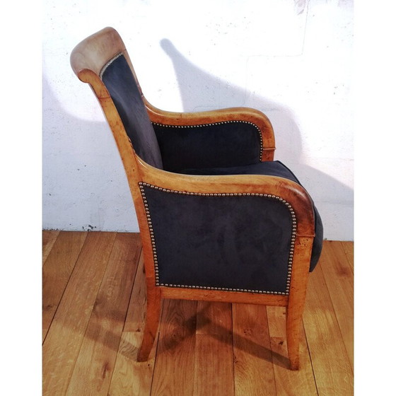 Image 1 of Vintage koningsblauwe fluwelen en bewerkte mahonie fauteuil