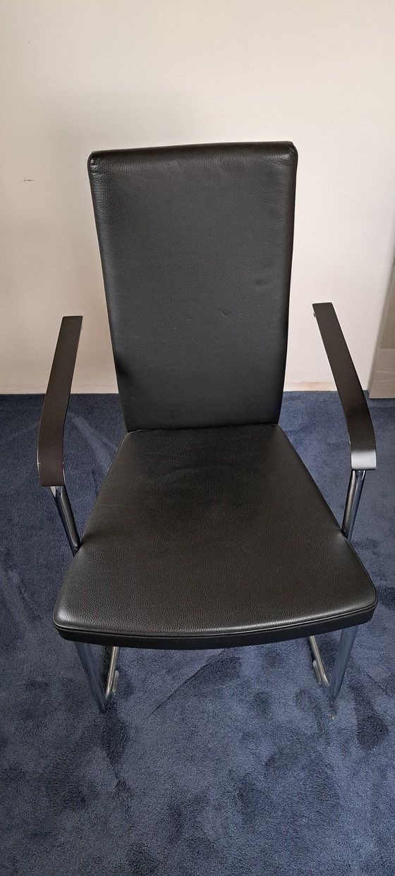 Image 1 of Tecta D21P chair