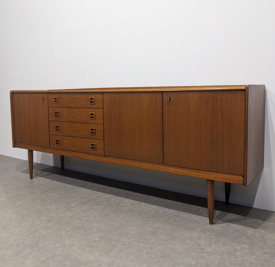 Image 1 of Prachtig Scandinavisch dressoir