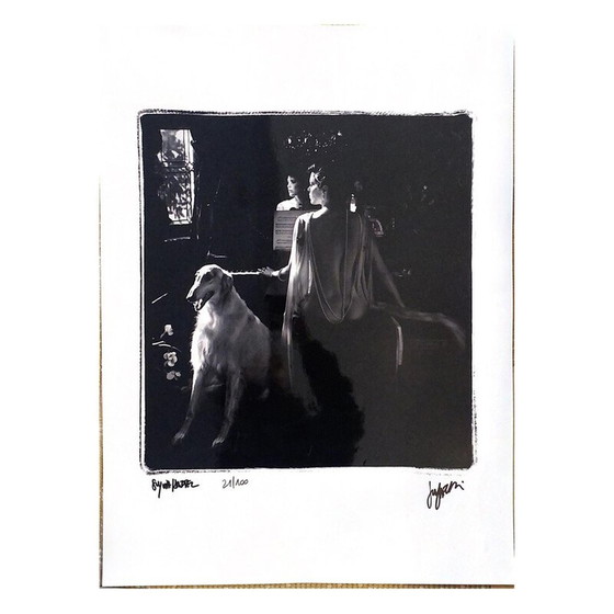 Image 1 of Vintage foto van Sylvia Kristel door Just Jaeckin, jaren 2009