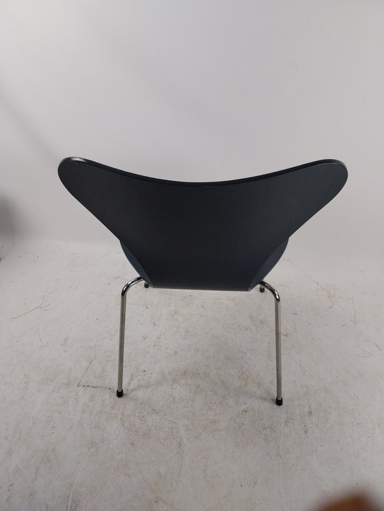 Image 1 of 1 X Vlinderstoel Door Arne Jacobsen Voor Fritz Hansen Denmark. 