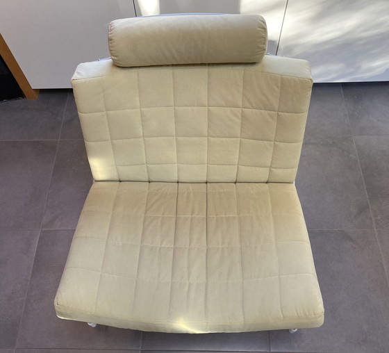 Image 1 of Leolux Volare Fauteuil En Hocker Lindegroen