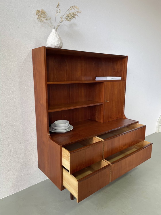 Image 1 of Deens highboard teak